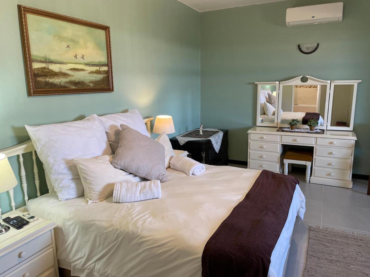 Eden Rose Manor B&B Ла Мерси Экстерьер фото