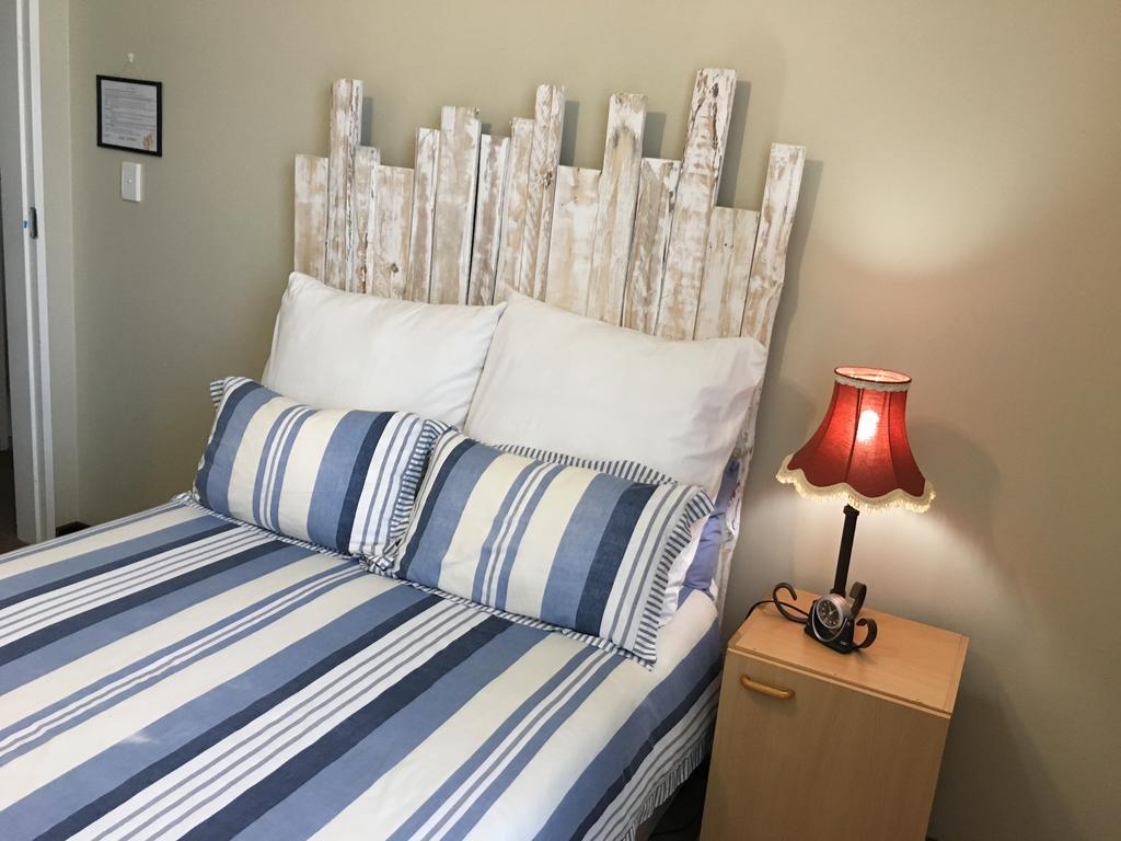 Eden Rose Manor B&B Ла Мерси Экстерьер фото